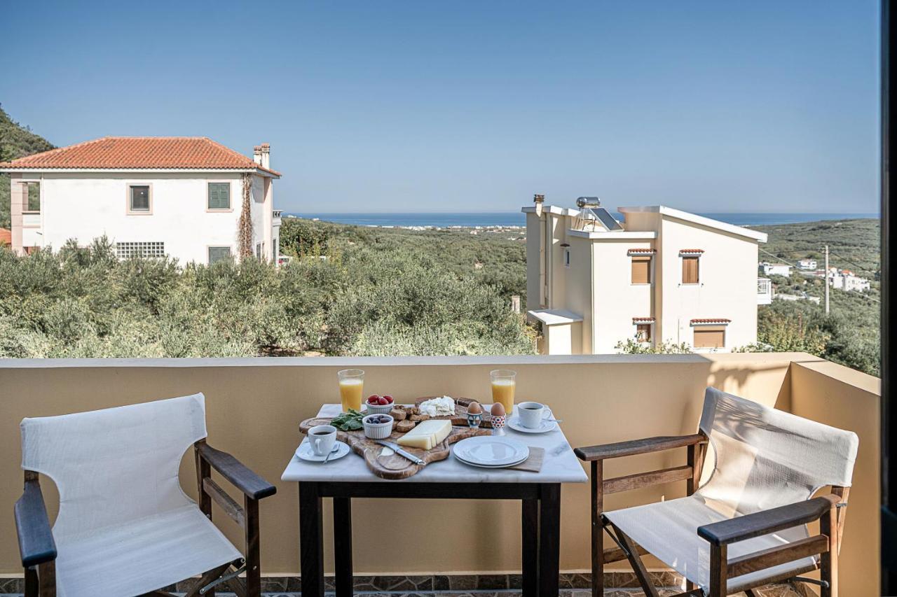 Villa Hibiscus Spilia  Exterior photo