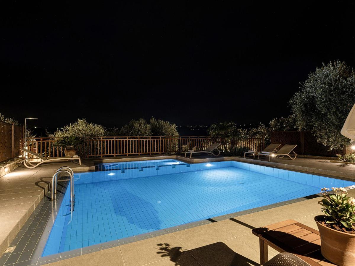 Villa Hibiscus Spilia  Exterior photo